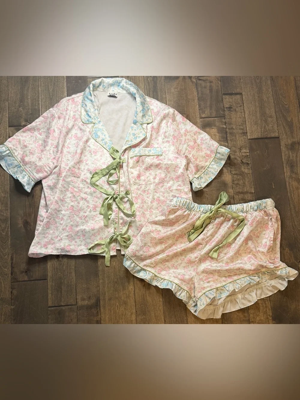 Arula Pink Floral Pajama Set Women’s Lounge Sleepwear Green Ribbon Tie Shorts